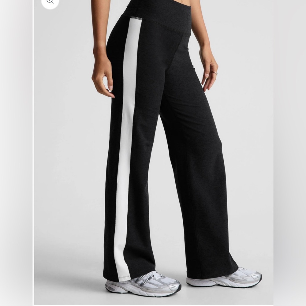 NWT Beyond Yoga Spacedye Line Up Wide Leg Pant